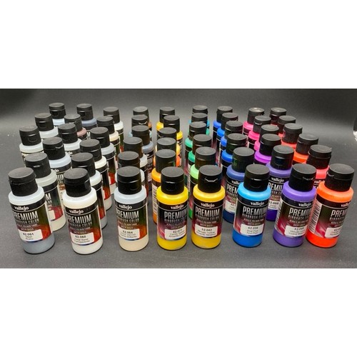 59 - 91 Vallejo Airbrush Colours, Varnishes, Primers & Acrylic resins. (7400g) All appear unopened/unused... 