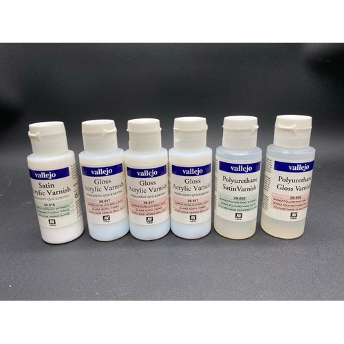 59 - 91 Vallejo Airbrush Colours, Varnishes, Primers & Acrylic resins. (7400g) All appear unopened/unused... 