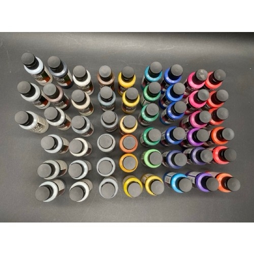 59 - 91 Vallejo Airbrush Colours, Varnishes, Primers & Acrylic resins. (7400g) All appear unopened/unused... 