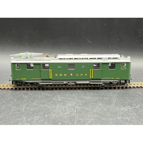 116 - Bemo HOm 1:87 scale SBB electric loco DCC with three corresponding Nostalgiewagens, each boxed and T... 