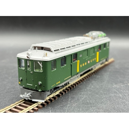 116 - Bemo HOm 1:87 scale SBB electric loco DCC with three corresponding Nostalgiewagens, each boxed and T... 