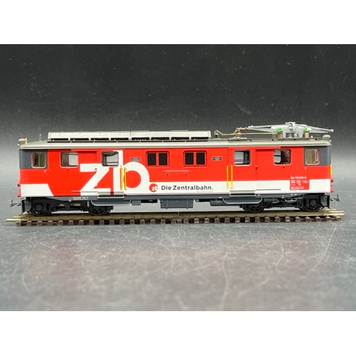 117 - Bemo HOm 1:87 scale Zentralbahn electric loco DCC with two corresponding Verstärkungswagens, each bo... 