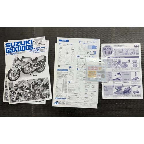 9 - Tamiya - Suzuki GSX1100S - 1/6 Scale. (1600g) (1).

Unbuilt, box shows sign of being stored. Box Dim... 