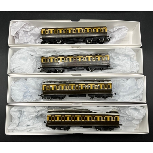 179 - Two OO gauge rakes of coaches with Clerestory roofs, 'Ready-to-Roll'
(1000g)
Hornby R385 L.M.S. Cler... 