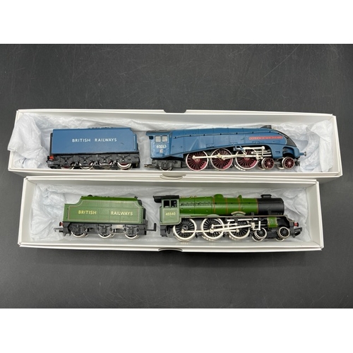 93 - Two OO gauge Steam Locomotives, both Tested Runners
(1000g)
Hornby A4 Class 60013 Dominion of New Ze... 