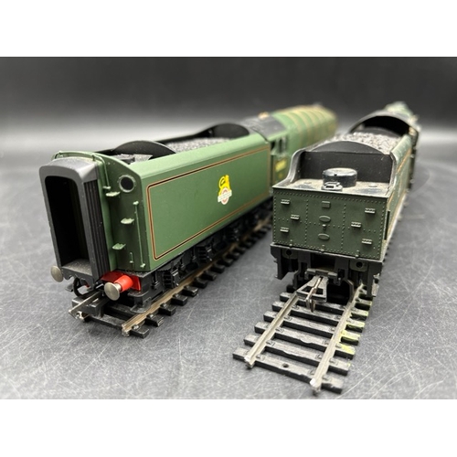 94 - Two OO gauge Steam Locomotives, both Tested Runners
(1000g)
Hornby R2435Loco Class A4 4-6-2 60003 