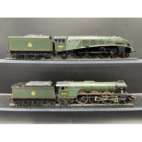 95 - Two OO gauge Steam Locomotives, both Tested Runners
(1000g)
Hornby R2089 Class A4 4-6-2 60014 'Silve... 