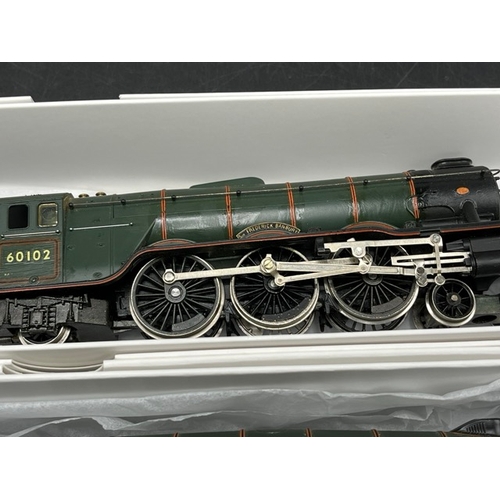 95 - Two OO gauge Steam Locomotives, both Tested Runners
(1000g)
Hornby R2089 Class A4 4-6-2 60014 'Silve... 