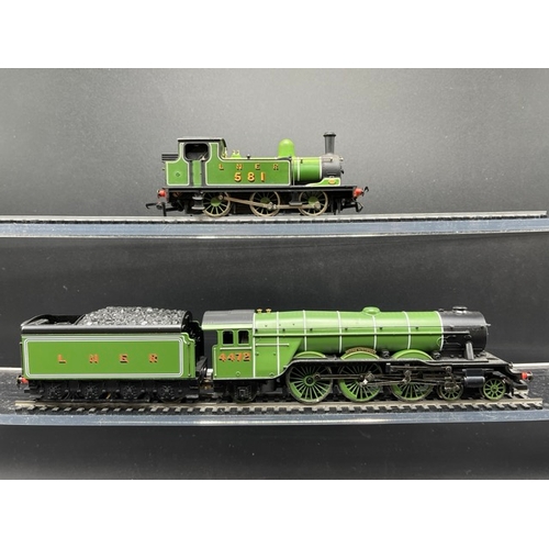 101 - Two OO gauge LNER Steam Locomotives, both Tested Non-Runners
(900g)
Hornby R3086 Class A1 4-6-2 4472... 