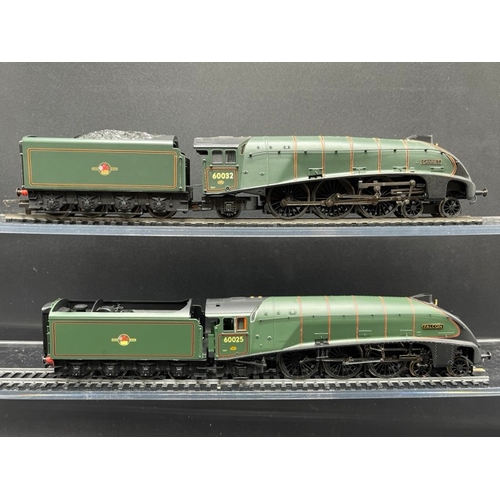 102 - Two Hornby OO gauge Steam Locomotives, both Tested Runners
(1000g)
Hornby Class A4 4-6-2 60032 