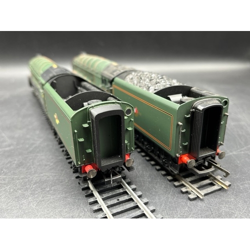 102 - Two Hornby OO gauge Steam Locomotives, both Tested Runners
(1000g)
Hornby Class A4 4-6-2 60032 