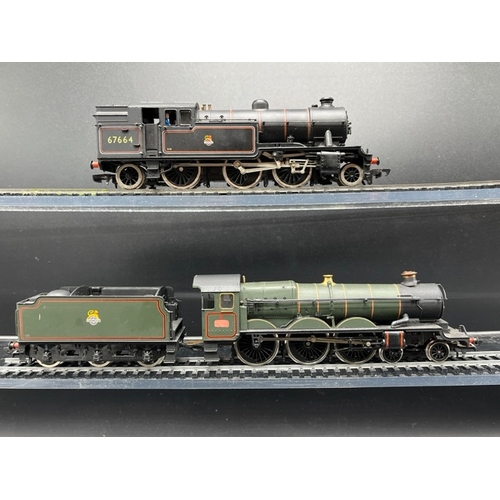 103 - Two OO gauge Steam Locomotives, both Tested Runners
(800g)
Bachmann Branchline 31-602 Class V1 2-6-2... 