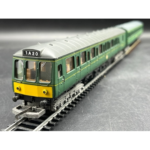 105 - Five OO gauge Locomotives, three Runners
(1400g) 
Lima Class 117 2 Car DMU Set In BR Green - Non-Run... 