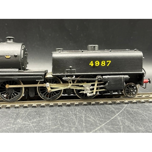 38 - Kit-built OO gauge Beyer Garratt LMS #4987 articulated locomotive, Tested Runner 
(NNNNg)
2-6-0 0-6-... 