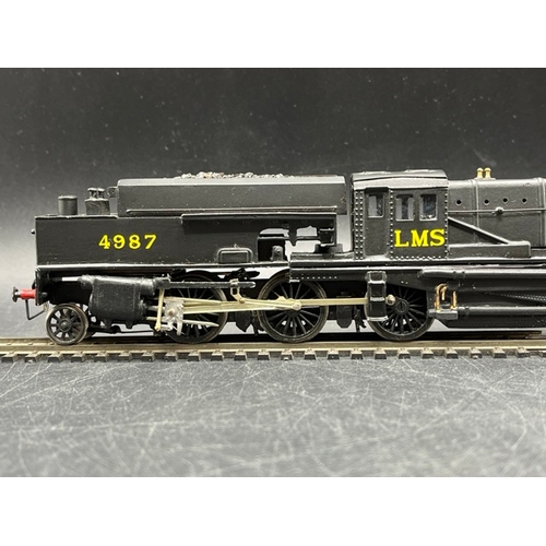 38 - Kit-built OO gauge Beyer Garratt LMS #4987 articulated locomotive, Tested Runner 
(NNNNg)
2-6-0 0-6-... 