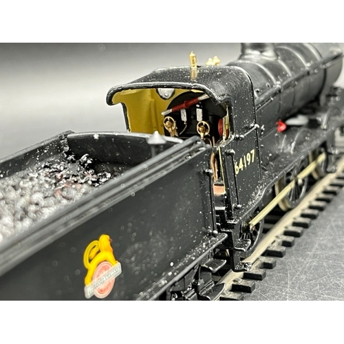 41 - Two Kit-built OO gauge early crest Steam locomotives, Tested Runners
(700g)
Ivatt/Gresley GNR Class ... 