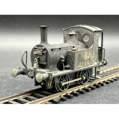 41 - Two Kit-built OO gauge early crest Steam locomotives, Tested Runners
(700g)
Ivatt/Gresley GNR Class ... 