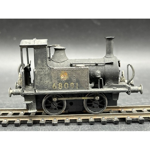 41 - Two Kit-built OO gauge early crest Steam locomotives, Tested Runners
(700g)
Ivatt/Gresley GNR Class ... 