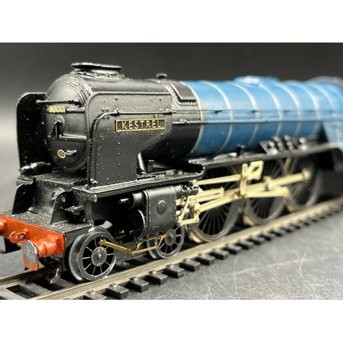 42 - Kit-built OO gauge Class A1 4-6-2 60130 