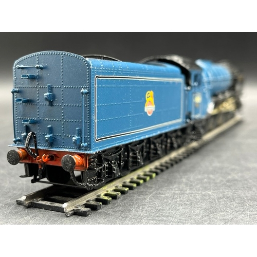 42 - Kit-built OO gauge Class A1 4-6-2 60130 