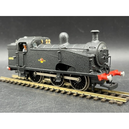 47 - Two Kit-built OO gauge late crest locomotives, Tested Runners
(900g)
SR Z Class 0-8-0T No 30952 with... 