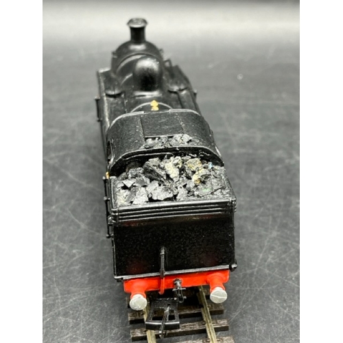 47 - Two Kit-built OO gauge late crest locomotives, Tested Runners
(900g)
SR Z Class 0-8-0T No 30952 with... 