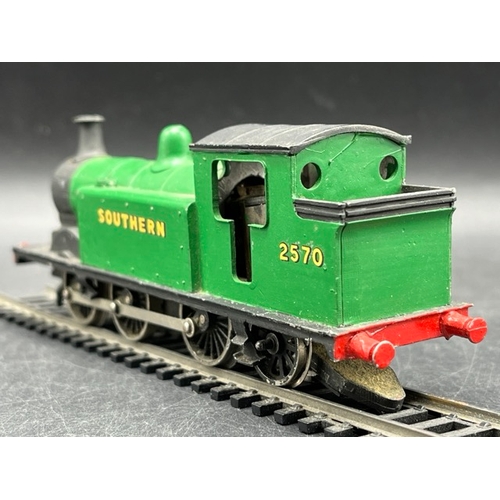 49 - Kit-built OO gauge Southern 0-6-2 locomotive, Tested Non-Runner 
(400g)
Metal construction
Finished ... 