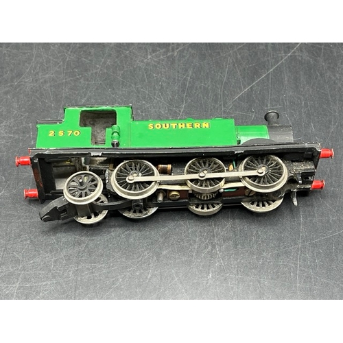 49 - Kit-built OO gauge Southern 0-6-2 locomotive, Tested Non-Runner 
(400g)
Metal construction
Finished ... 