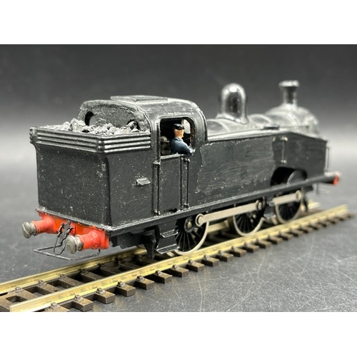 52 - Kit-built OO gauge LNER Class J50 0-6-0T #8903 locomotive, Tested Runner 
(400g)
Lettering on one si... 