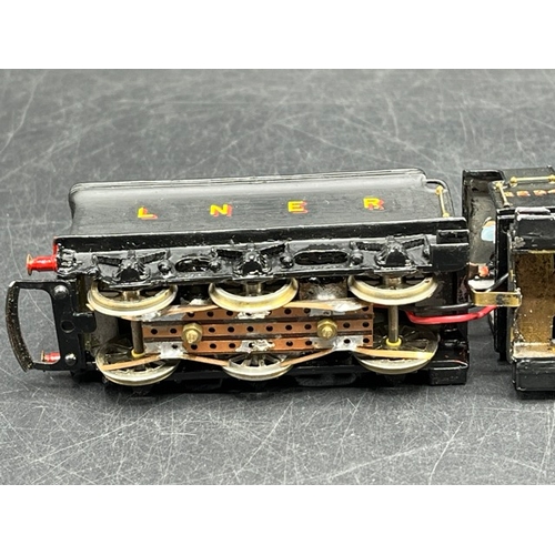 54 - Kit-built OO gauge Class C1 Atlantic 4-4-2 LNER #3294 locomotive, Tested Runner 
(650g)
Metal constr... 