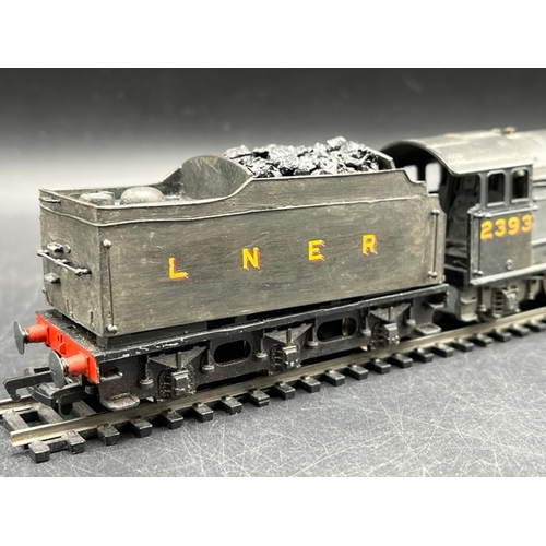 57 - Hornby modified OO gauge LNER 2-8-2 Class P1 Mikado locomotive #2393, Tested Runner 
(400g)
Tested R... 