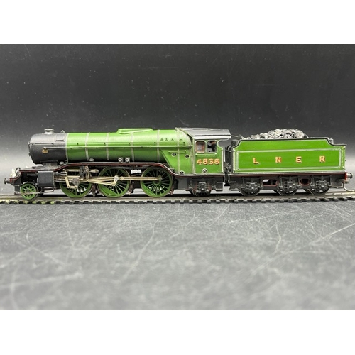 58 - Kit-built OO gauge 2-6-2 LNER lined Apple green V2 Class No.4838 locomotive, Tested Runner 
(1000g)
... 