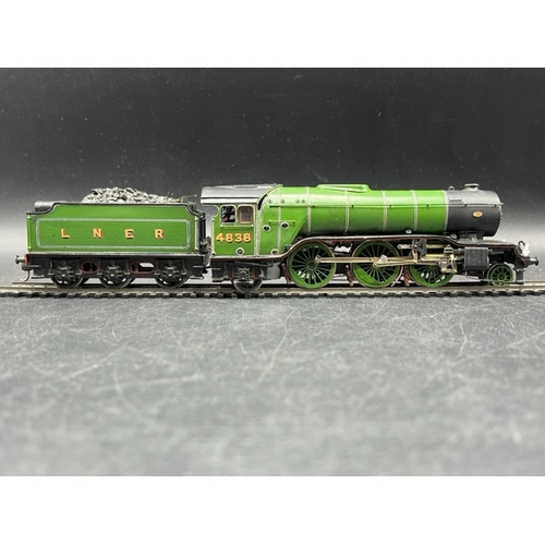 58 - Kit-built OO gauge 2-6-2 LNER lined Apple green V2 Class No.4838 locomotive, Tested Runner 
(1000g)
... 