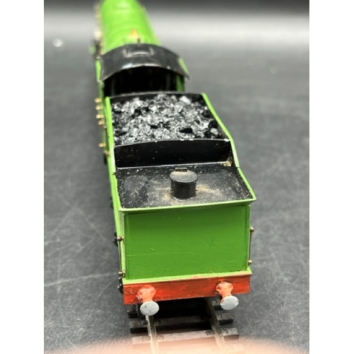 60 - Kit-built OO gauge LNER Class A2 4-6-2 'City of Newcastle' #2400 locomotive, Tested Non-Runner 
(100... 