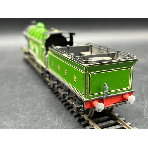 64 - Kit-built OO gauge Class Ivatt H2 Atlantic 4-4-2 LNER #4422 locomotive, Tested Runner 
(400g)
Few lo... 