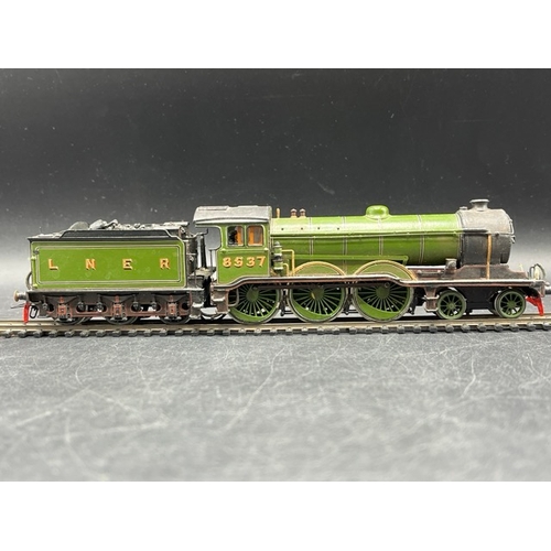 65 - Kit-built OO gauge LNER Class B12 4-6-0 #8537 locomotive, Tested Runner 
(600g)
Tested smooth runner... 