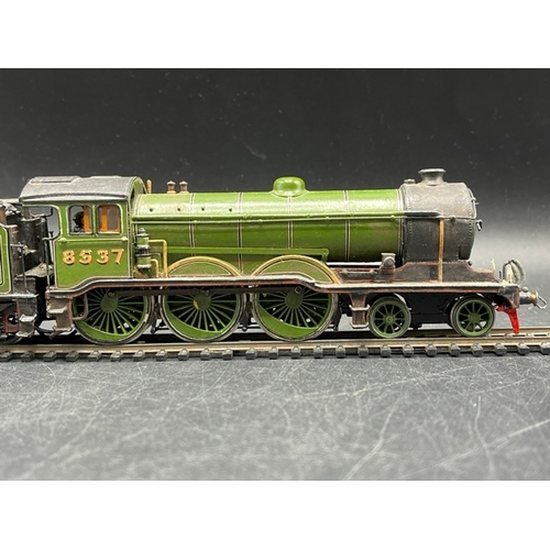 65 - Kit-built OO gauge LNER Class B12 4-6-0 #8537 locomotive, Tested Runner 
(600g)
Tested smooth runner... 