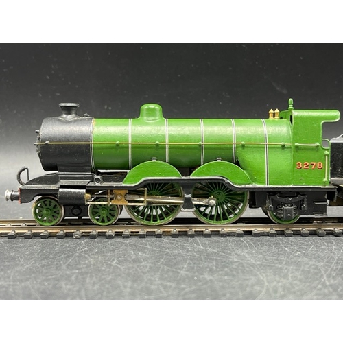 66 - Kit-built OO gauge LNER Class C1 Atlantic 4-4-2 #3278 locomotive, Tested Runner 
(500g)
Metal constr... 