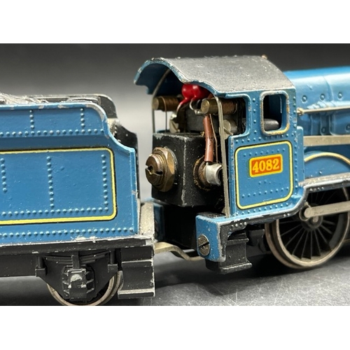 19 - Wrenn W2223 Castle Class 4-6-0 4082 'Windsor Castle' in BR Blue, Tested Runner
(700g)
Supplied in wh... 