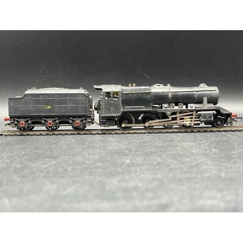 22 - Two Wrenn OO Steam Locomotives, one Tested Runner
(1100g)
Wrenn W2216 Class N2 0-6-2T 69550 in BR Li... 