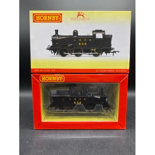 142 - Hornby R3324 Class J50 0-6-0T 635 in LNER Lined Black
(450g)
Boxed and appears to be undisturbed fro... 