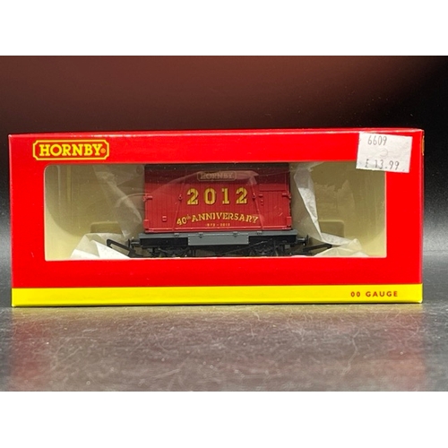 200 - 13 OO gauge Hornby Rolling Stock in Good condition
(1000g)
Hornby R6534 PGA Hopper Wagon 