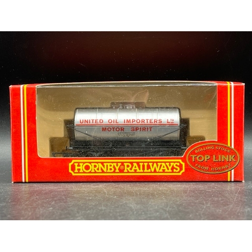 201 - Nine OO gauge Hornby Boxed Rolling stock 'Ready-to-Roll'
(1000g)
Hornby R6004 Operating maintenance ... 