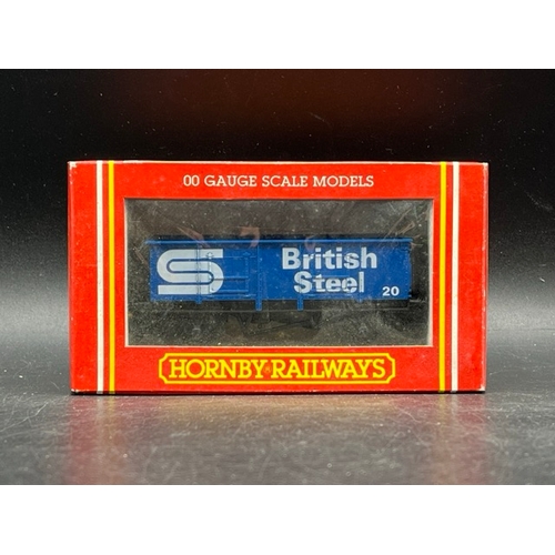 201 - Nine OO gauge Hornby Boxed Rolling stock 'Ready-to-Roll'
(1000g)
Hornby R6004 Operating maintenance ... 