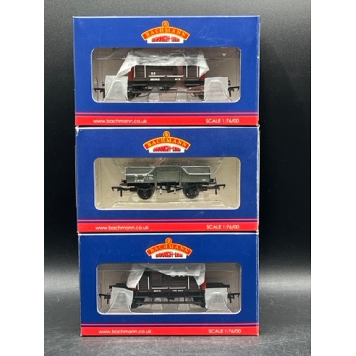 202 - 14 OO gauge Bachmann Rolling Stock, each boxed
(1700g)
Bachmann Branchline 33-850B 30 Ton bogie bols... 