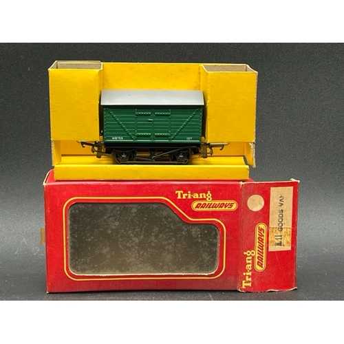 170 - Nine Triang Railways boxed OO gauge Rolling stock along with R323 Operating Royal Mail Coach set (Se... 