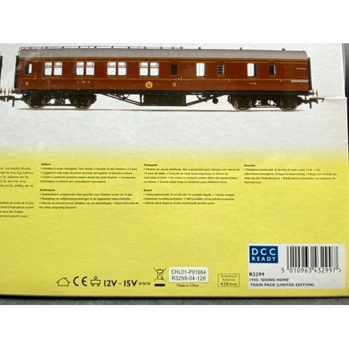 34 - Hornby R3299 'Going Home' train pack - 70th Anniversary of the end of WWII with Black 5 4-6-0 5156 i... 