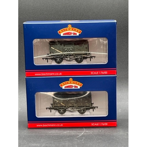 209 - Bachmann OO gauge rake of 14 16 Ton Steel Mineral Wagons with 20 Ton Brake Van each in BR Grey, all ... 