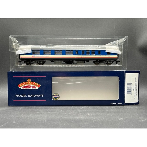 214 - 7 OO gauge Network SouthEast coaches
(1300g)
Bachmann Branchline 39-372 BR Mk2S BSO brake open 2nd N... 