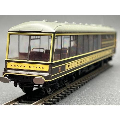 221 - Hornby R4377 Devon Belle Pullman Observation Car with working lights - Tested
(250g)
Fine detail